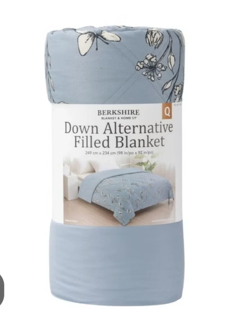Berkshire  Herringbone Microfiber Dawn Comforter size Queen